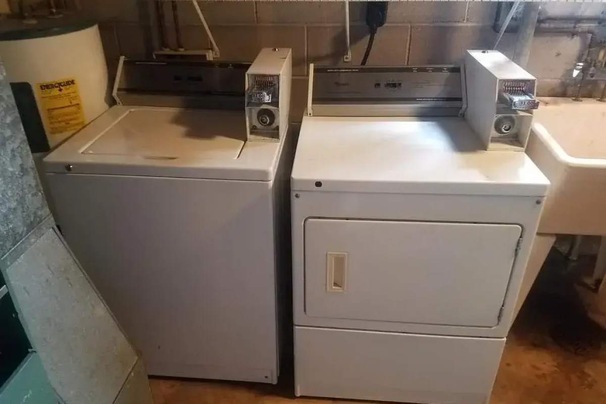 433a8df2ae637b79f7fbaa091d5daf58-uncropped_scaled_within_1536_1152