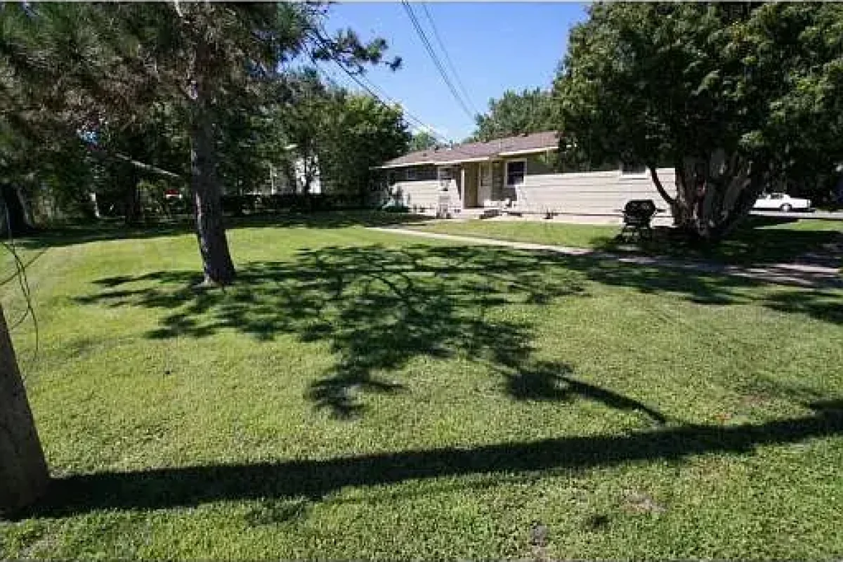 7b8ebb7a824b0eaf40c686d39a9a5cb7-uncropped_scaled_within_1536_1152